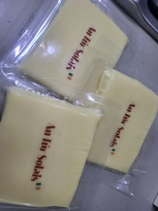 앙투어솔레 아일랜드 구워먹는 치즈 100 자연 치즈 와인안주 300g(100g x 3팩) — 5점을 준 리뷰어가 2022년 9월 올린 사용 사진
