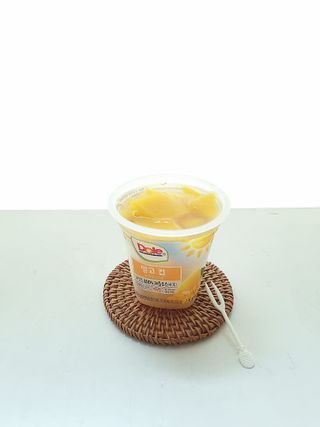 돌 MF[Dole] 파인애플컵/망고컵/복숭아컵 198g 6입X1박스 (맛 1가지 랜덤 발송) — 5점을 준 리뷰어가 2024년 5월 올린 사용 사진