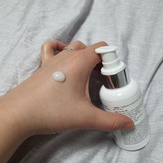 약손명가코스메틱 에오스보떼 아쿠아 모이스처라이징 워터 크림 — 5점을 준 리뷰어가 2022년 1월 올린 사용 사진