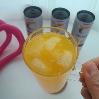 셀시어스 오리지널 325ml 에너지 비타민 피트니스 드링크(24can) 다이어트 음료 — 5점을 준 리뷰어가 2022년 5월 올린 사용 사진