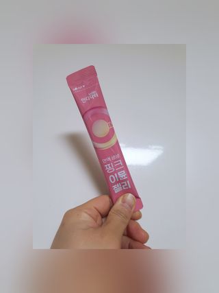 [인디닥터] 면역 생생 핑크 이뮨 젤리 — 5점을 준 리뷰어가 2022년 4월 올린 사용 사진