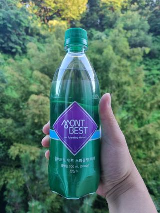 몽베스트 Montbest with Sparkling water Plain 20병 — 5점을 준 리뷰어가 2022년 8월 올린 사용 사진