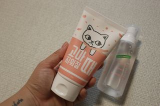 [묘오한] 고농축 분사형 진정 보습 앰플 고마진정할때 + 약산성 폼클렌징 고마지워질때 — 4점을 준 리뷰어가 2021년 2월 올린 사용 사진