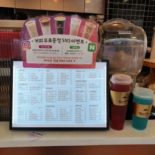 [레인드랍 커피 본점] 음료 2잔 + 디저트와플 or 샌드위치 — 5점을 준 리뷰어가 2021년 9월 올린 사용 사진
