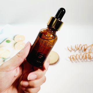 스킨큐어 산다화 비타민c 화이트닝 에센스 30ml — 5점을 준 리뷰어가 2023년 9월 올린 사용 사진