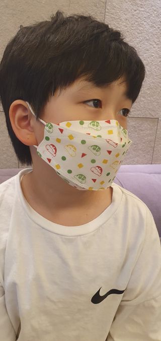 [숨그림] 3D 입체형, 짱구, 무직타이거, 빨강머리앤 우리아이 그리고 내가 쓰는 믿을수있는 케릭터 마스크 — 5점을 준 리뷰어가 2021년 9월 올린 사용 사진