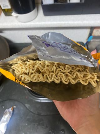 안심댕면 강아지라면 5봉지+쓰담쓰담 종합영양제 2스틱 샘플 증정 — 4점을 준 리뷰어가 2022년 9월 올린 사용 사진