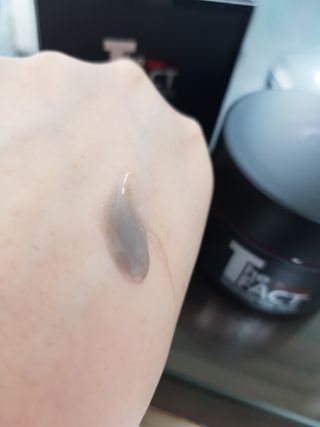 The Fact 더팩트 에스에프엔 브라이트닝 안티 링클 크림 50ml — 5점을 준 리뷰어가 2022년 5월 올린 사용 사진