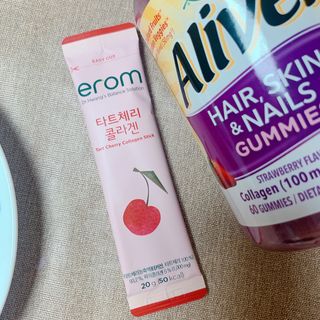 이롬 erom 타트체리 콜라겐 — 4점을 준 리뷰어가 2021년 4월 올린 사용 사진