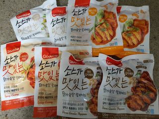 굽네몰 [굽네] 소스가 맛있는 닭가슴살 슬라이스 4종 — 5점을 준 리뷰어가 2021년 11월 올린 사용 사진