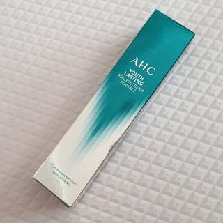 [NEW 탄력유턴 아이크림] AHC 유스 래스팅 리얼 아이크림 포 페이스 — 5점을 준 리뷰어가 2021년 3월 올린 사용 사진