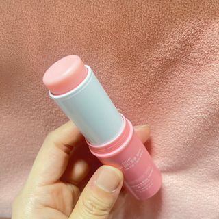 스킨큐어 산다화 카멜리아 안티 링클 멀티밤 — 5점을 준 리뷰어가 2023년 2월 올린 사용 사진