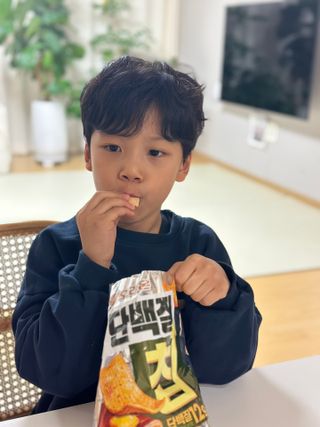 맛있게 채우는 단백질 12g, 닥터유 단백질칩 — 5점을 준 리뷰어가 2023년 12월 올린 사용 사진