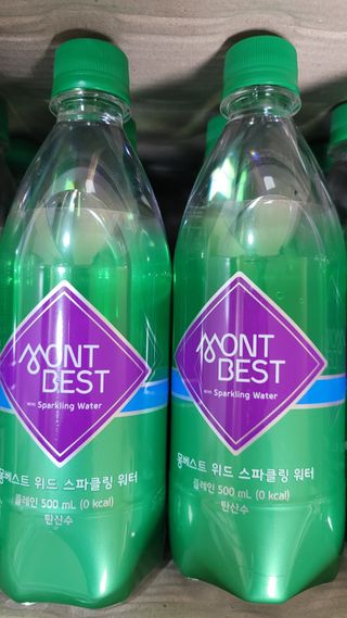 몽베스트 Montbest with Sparkling water Plain 20병 — 5점을 준 리뷰어가 2021년 10월 올린 사용 사진