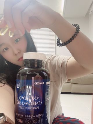 서울약사신협 Finepick_오메가365_1020mg x 365캡슐 — 4점을 준 리뷰어가 2021년 4월 올린 사용 사진