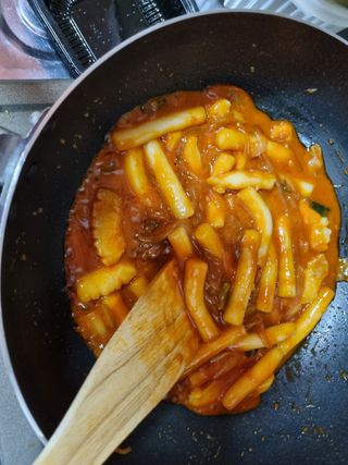 한성기업 무볼레 닭떡볶이+해물떡볶이 2종 세트 — 5점을 준 리뷰어가 2021년 9월 올린 사용 사진