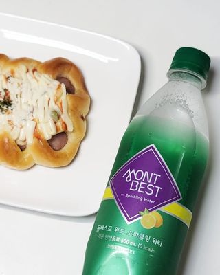 몽베스트 Montbest with Sparkling water Lemon OR Lime 20병(랜덤) — 4점을 준 리뷰어가 2021년 10월 올린 사용 사진