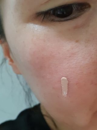 뷰니오 더마플러스 카밍 비비크림 — 5점을 준 리뷰어가 2021년 1월 올린 사용 사진