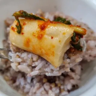 셰프애찬 알타리김치 총각김치 1kg — 5점을 준 리뷰어가 2022년 10월 올린 사용 사진