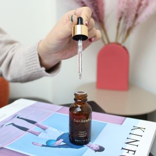 스킨큐어 산다화 비타민c 화이트닝 에센스 30ml — 4.5점을 준 리뷰어가 2024년 1월 올린 사용 사진
