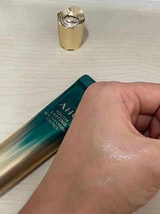 [NEW 탄력유턴 아이크림] AHC 유스 래스팅 리얼 아이크림 포 페이스 — 5점을 준 리뷰어가 2021년 3월 올린 사용 사진
