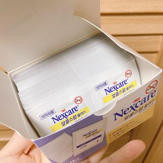 3M 넥스케어 블레미쉬 여드름패치 릴리프 111매(짜기 전 케어) +알코올스왑 증정 — 5점을 준 리뷰어가 2024년 5월 올린 사용 사진