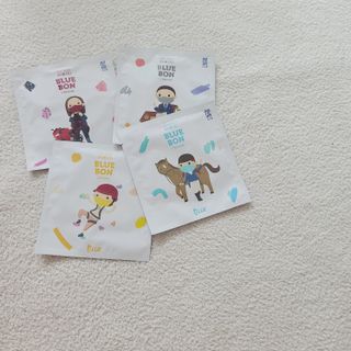 [블루 본 아이노우] 유아용 컬러마스크 40 PCS SET 2중 택 1 — 5점을 준 리뷰어가 2021년 5월 올린 사용 사진