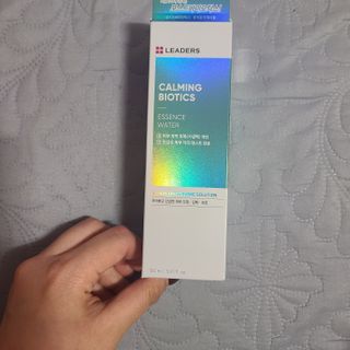 리더스코스메틱 리더스 카밍 바이오틱스 에센스 워터 — 5점을 준 리뷰어가 2021년 10월 올린 사용 사진