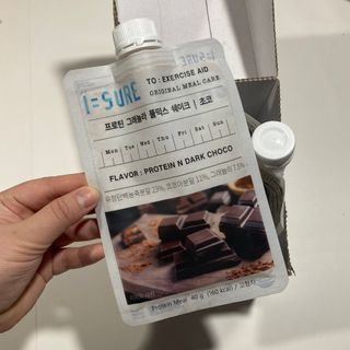 다미즐 [아이슈어] 맛있는 관리의 시작 그래놀라 풀믹스 쉐이크 4종 택 1/7일분/초콜릿, 고구마, 곡물, 바나나 — 4점을 준 리뷰어가 2021년 4월 올린 사용 사진