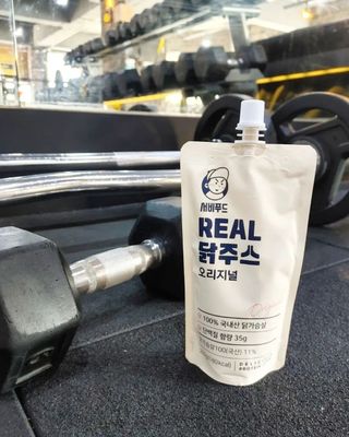서비푸드 리얼 닭주스 오리지널 200g 1세트 10개입 — 5점을 준 리뷰어가 2022년 3월 올린 사용 사진