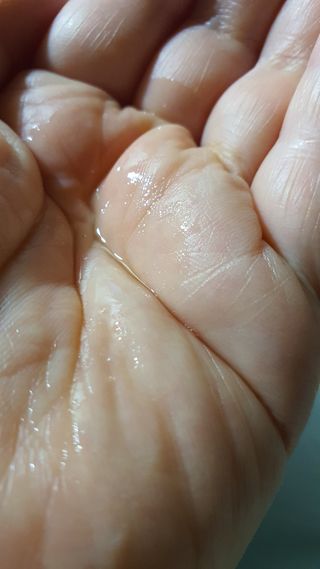 [녹산] 비건 대나무 밸런싱 수분 토너 + 비건 바이오 비타 에센스 — 5점을 준 리뷰어가 2022년 11월 올린 사용 사진