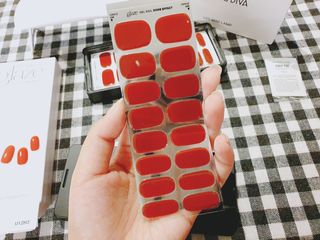 데싱디바 글레이즈 젤네일 크레이지 레드 가을 컬렉션_4종 중 택 1 — 5점을 준 리뷰어가 2021년 9월 올린 사용 사진