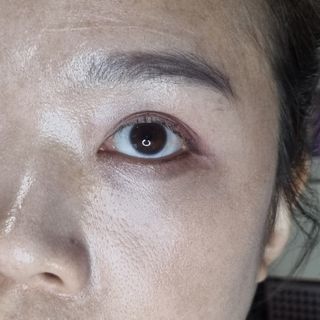 [후르디아] 눈시림없는 올영 립앤아이 리무버 — 5점을 준 리뷰어가 2024년 4월 올린 사용 사진