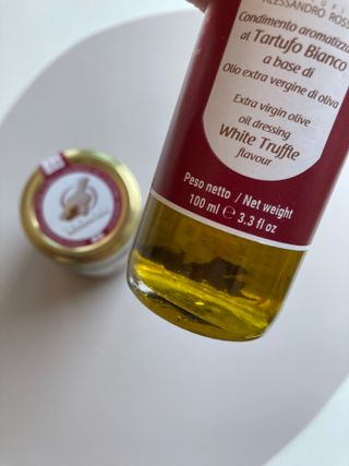 [딜리셔스코드] 타르투피 알레산드로 로시 트러플 소금 100g +트러플 오일 100ml set — 5점을 준 리뷰어가 2022년 6월 올린 사용 사진