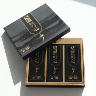 헬스업_천명진프리미엄홍삼스틱_10ml x 30포 — 5점을 준 리뷰어가 2021년 1월 올린 사용 사진