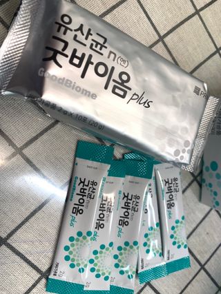 프리마인 유산균 국가지정연구소 선정, 살아있는 생유산균 200억 마리의 힘. 유산균n굿바이옴플러스 — 5점을 준 리뷰어가 2021년 10월 올린 사용 사진