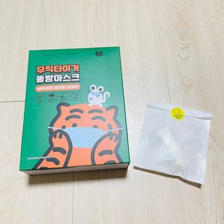 [숨그림]  덴탈마스크 짱구 우리아이 그리고 내가 쓰는 믿을수있는 케릭터 마스크  16종 — 4.5점을 준 리뷰어가 2021년 10월 올린 사용 사진