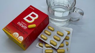 [경남제약헬스케어] 런칭기념 케어플러스 B로날린 1,000mg X 60정(2개월분)/비타민B군 — 5점을 준 리뷰어가 2023년 10월 올린 사용 사진