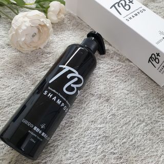 타미모아 토탄수 플러스 탈모증상완화 기능성 샴푸 — 5점을 준 리뷰어가 2021년 6월 올린 사용 사진