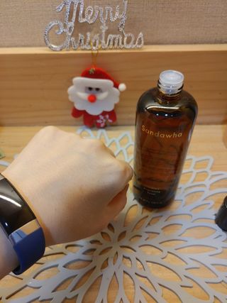 스킨큐어 산다화 비타민c 화이트닝 토너 150ml — 5점을 준 리뷰어가 2021년 12월 올린 사용 사진