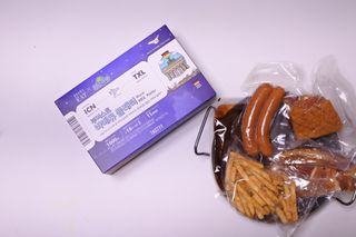 [테이스티나인] [레디잇x부루마불] 부어스트 바베큐 플래터 1000g — 5점을 준 리뷰어가 2022년 4월 올린 사용 사진