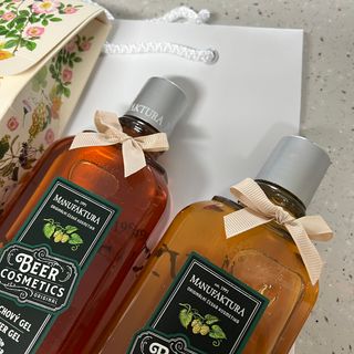 체코 비건화장품 마뉴팍투라 향좋은 천연 맥주샴푸 맥주샤워젤 — 5점을 준 리뷰어가 2022년 5월 올린 사용 사진