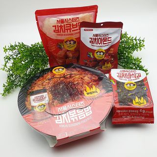 [서울시스터즈] CU 김치 4총사 세트-김치볶음밥, 김치큐브닭, 김치바삭김, 김치아몬드 — 5점을 준 리뷰어가 2021년 11월 올린 사용 사진