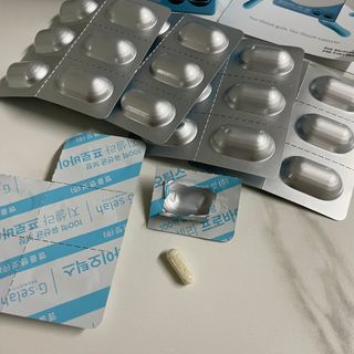 [지셀라] 프로바이오틱스 100억 유산균 보장 (1개월분 / 350mg X 30캡슐) — 5점을 준 리뷰어가 2023년 6월 올린 사용 사진