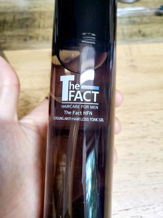 The Fact 더팩트 에이치에프엔 쿨링 안티헤어로스 토닉 젤 150ml — 5점을 준 리뷰어가 2022년 7월 올린 사용 사진