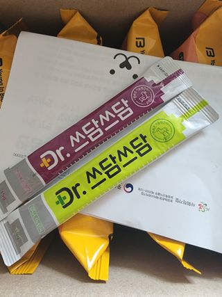 안심댕면 강아지라면 5봉지+쓰담쓰담 종합영양제 2스틱 샘플 증정 — 5점을 준 리뷰어가 2022년 8월 올린 사용 사진