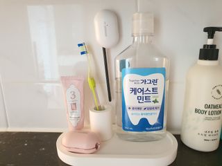 코하드블랑 규조토 트레이+칫솔꽂이 세트 — 4.5점을 준 리뷰어가 2021년 1월 올린 사용 사진