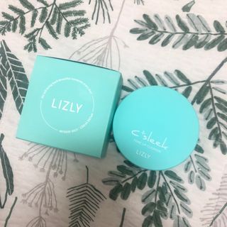 리즐리 씨슬릭 톤업 쿨링 쿠션 15g — 3.5점을 준 리뷰어가 2021년 7월 올린 사용 사진
