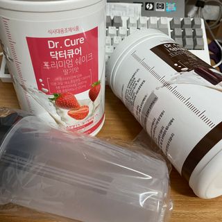 뉴트리션팩토리 닥터큐어 프리미엄쉐이크 다이어트쉐이크 — 4점을 준 리뷰어가 2021년 10월 올린 사용 사진