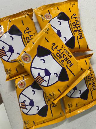 안심댕면 강아지라면 5봉지+쓰담쓰담 종합영양제 2스틱 샘플 증정 — 5점을 준 리뷰어가 2022년 8월 올린 사용 사진